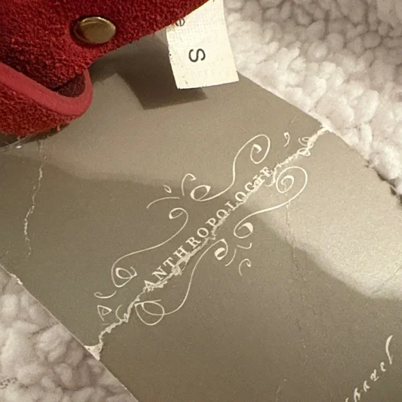 Anthropologie Red Rouge Suede Laser Cut Belt NWT Size Small  display picture 3